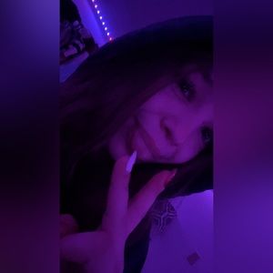 Meet your Posher, Addie